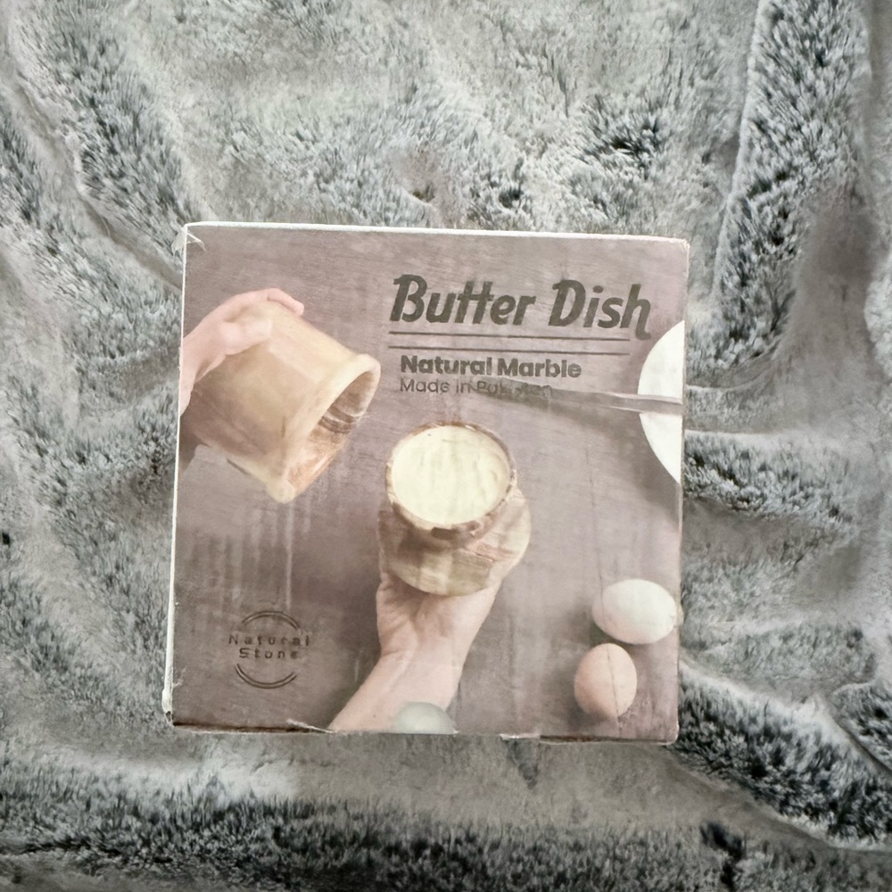 Natural Marble Butter - Cream Marble Finish